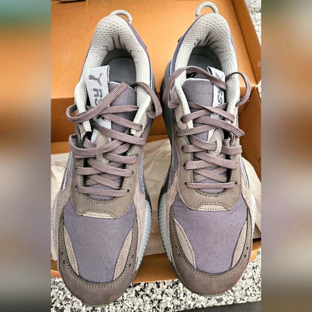 Men's Puma (worn once)